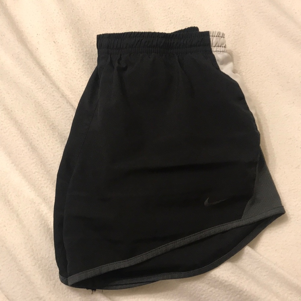 Girls Nike shorts